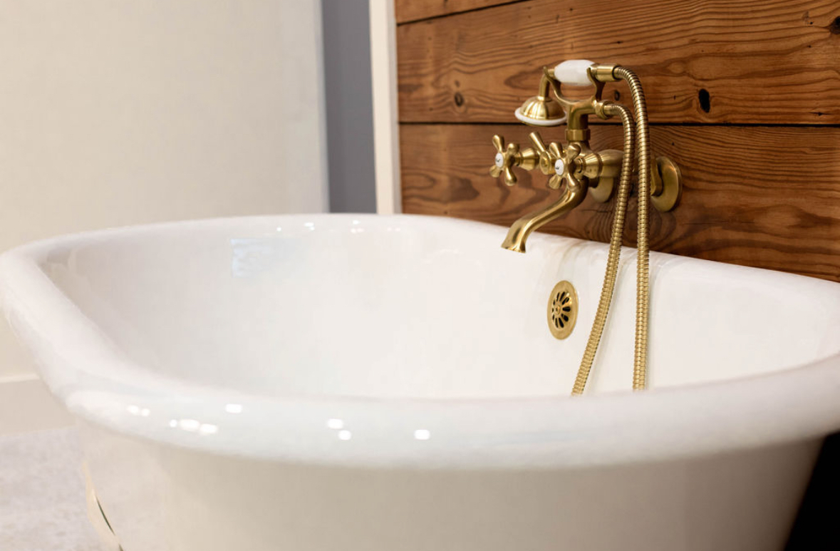 Bathroom remodeling detail